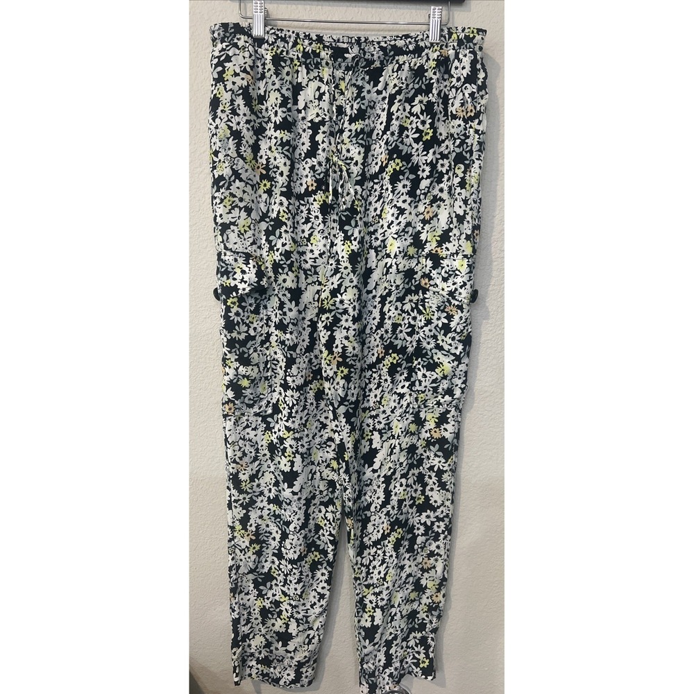 See by Chloe NAVY/WHITE Silk YELLOW Floral Pants Casual Chic SIZE 40 (32"X 30")